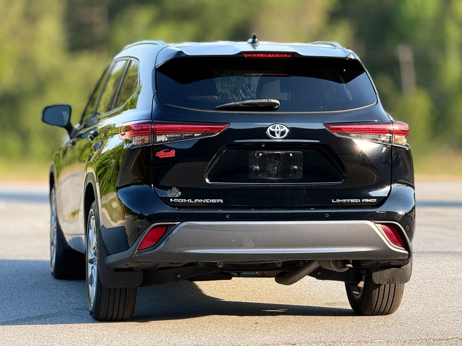 Used 2020 Toyota Highlander Limited AWD/4WD image 5