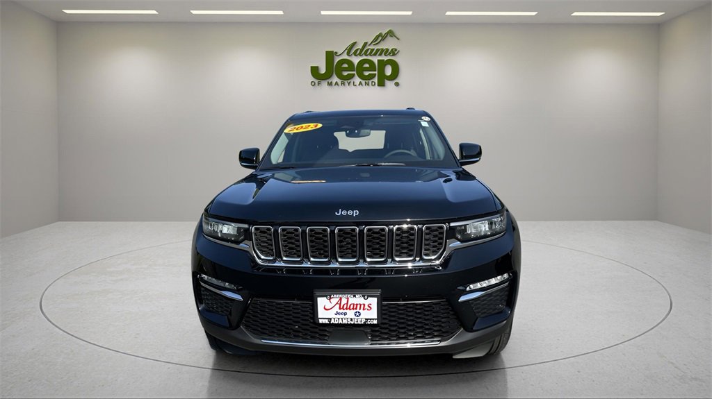 Used 2023 Jeep Grand Cherokee Limited image 2