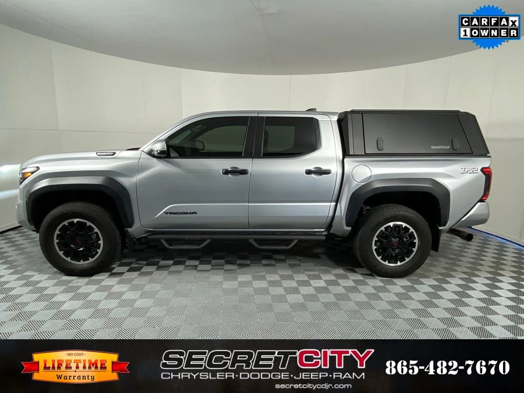 Used 2024 Toyota Tacoma TRD Off-Road w/ TRD Off Road Upgrade Package image 4