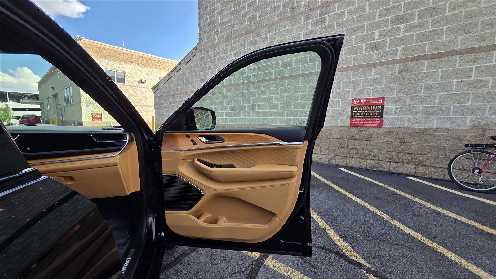 Used 2022 Jeep Grand Cherokee L Summit AWD/4WD image 33