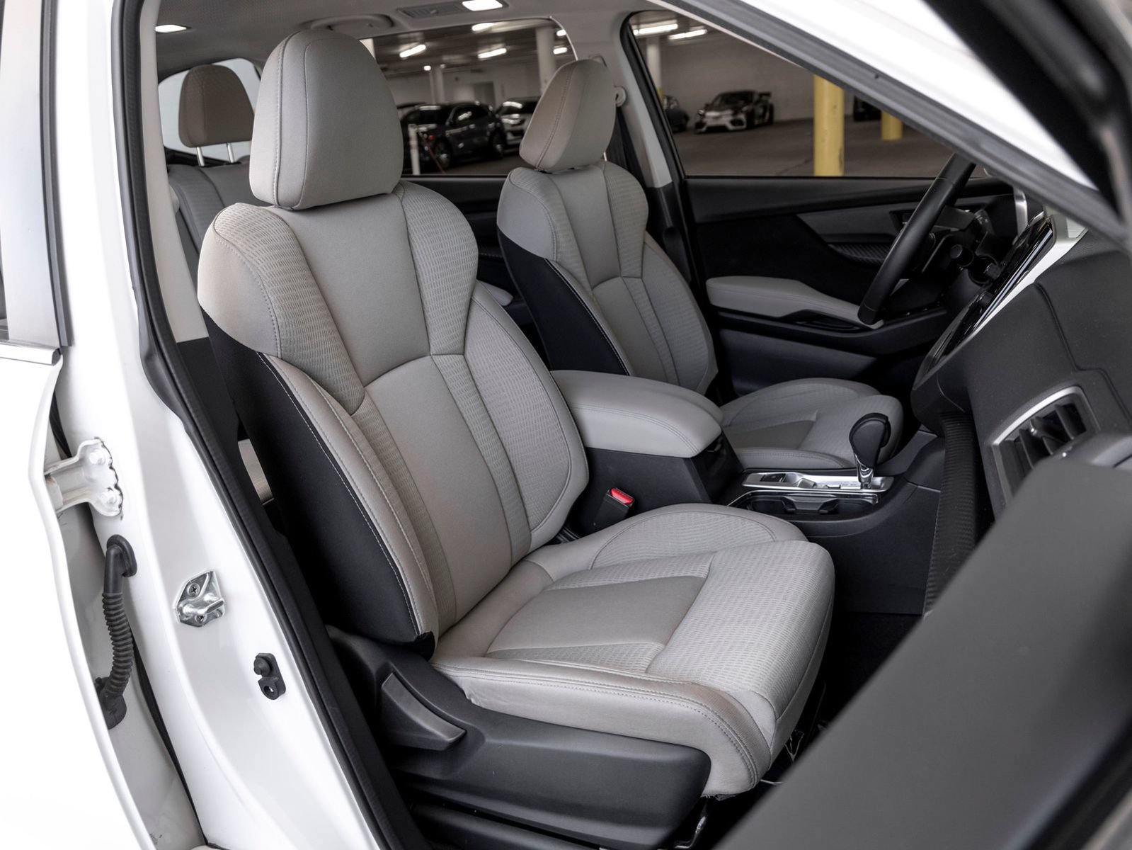 Used 2023 Subaru Ascent Premium w/ Convenience Package AWD/4WD image 26