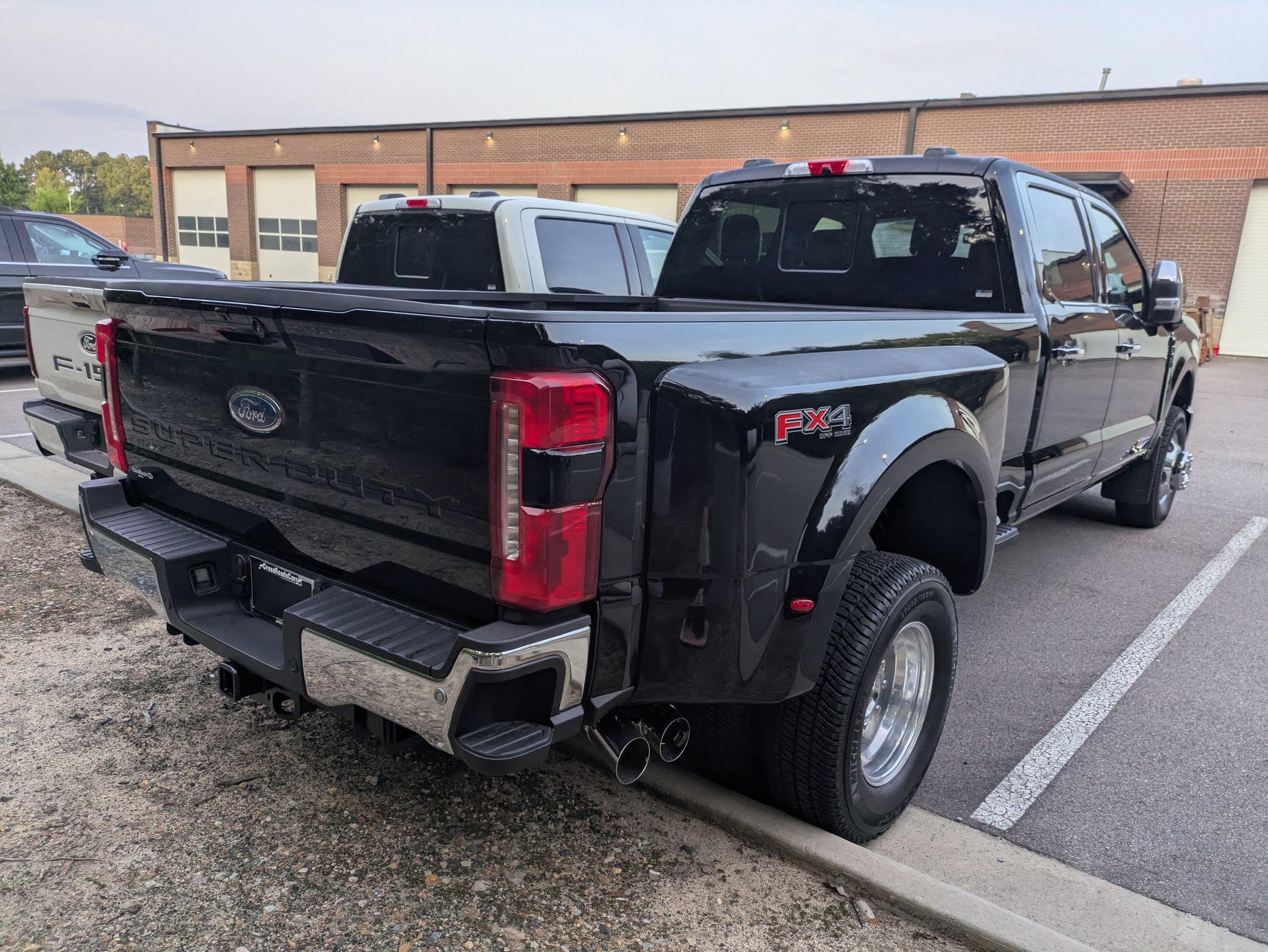 Certified 2026 Ford F350 Lariat w/ Lariat Ultimate Package AWD/4WD image 4