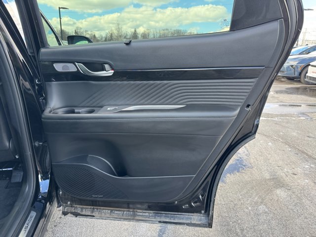 Used 2025 Hyundai Palisade Calligraphy image 26