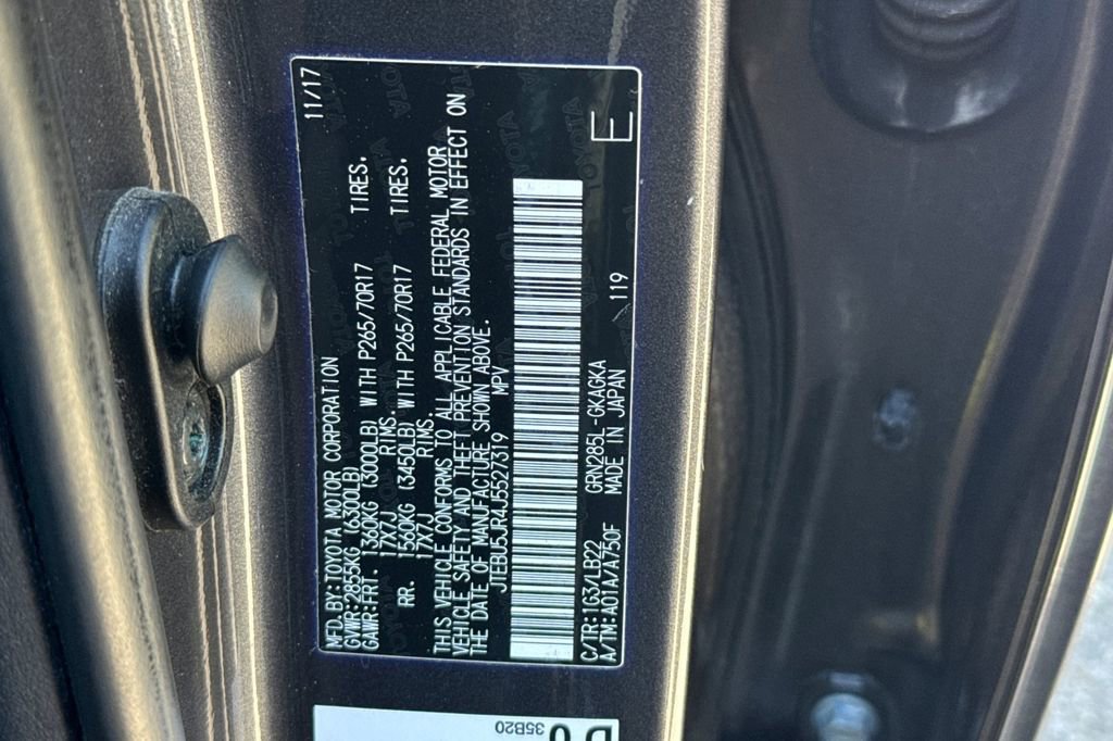 Used 2018 Toyota 4Runner SR5 Premium AWD/4WD image 27