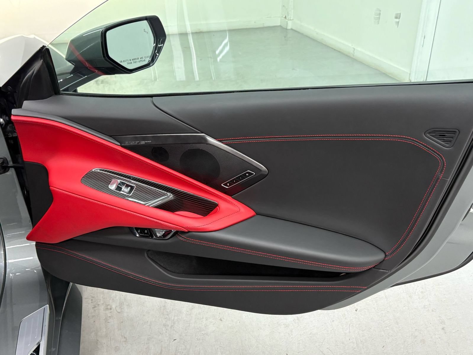 Used 2023 Chevrolet Corvette Stingray Premium Conv w/ Z51 Performance Package RWD image 27