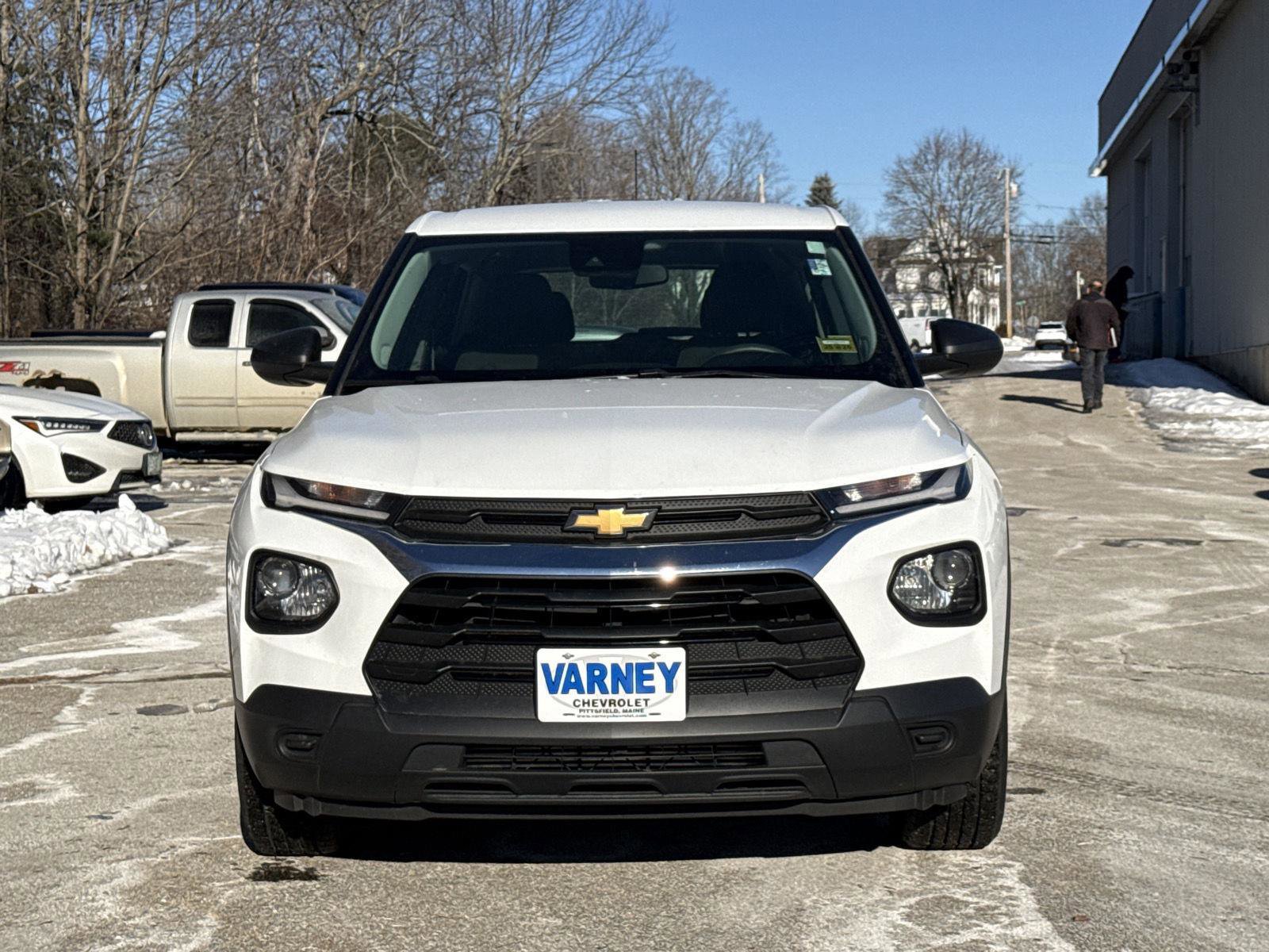 Used 2023 Chevrolet TrailBlazer LS AWD/4WD image 2