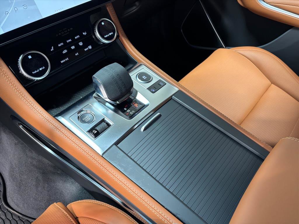 New 2026 Jaguar F-PACE R-Dynamic S image 14