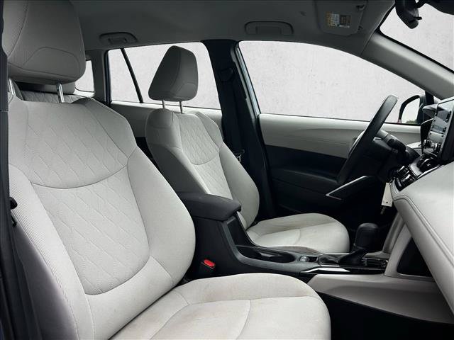 Used 2022 Toyota Corolla Cross L FWD image 27