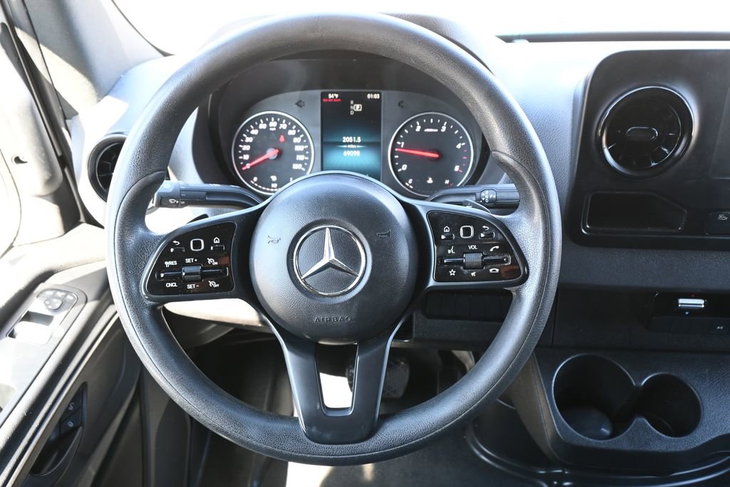 Used 2023 Mercedes-Benz Sprinter 144 Cargo image 7