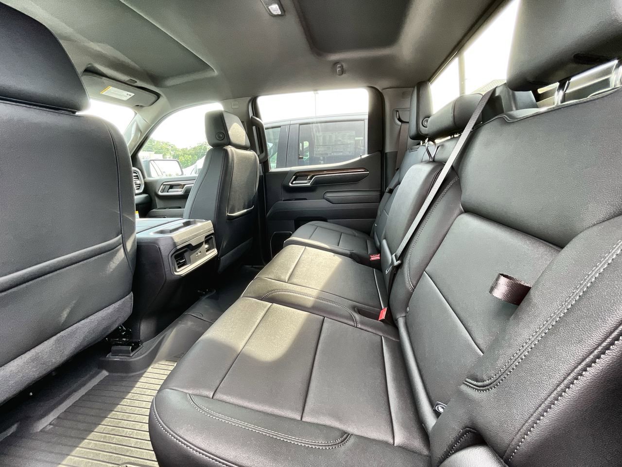 New 2025 Chevrolet Silverado 1500 RST AWD/4WD image 25