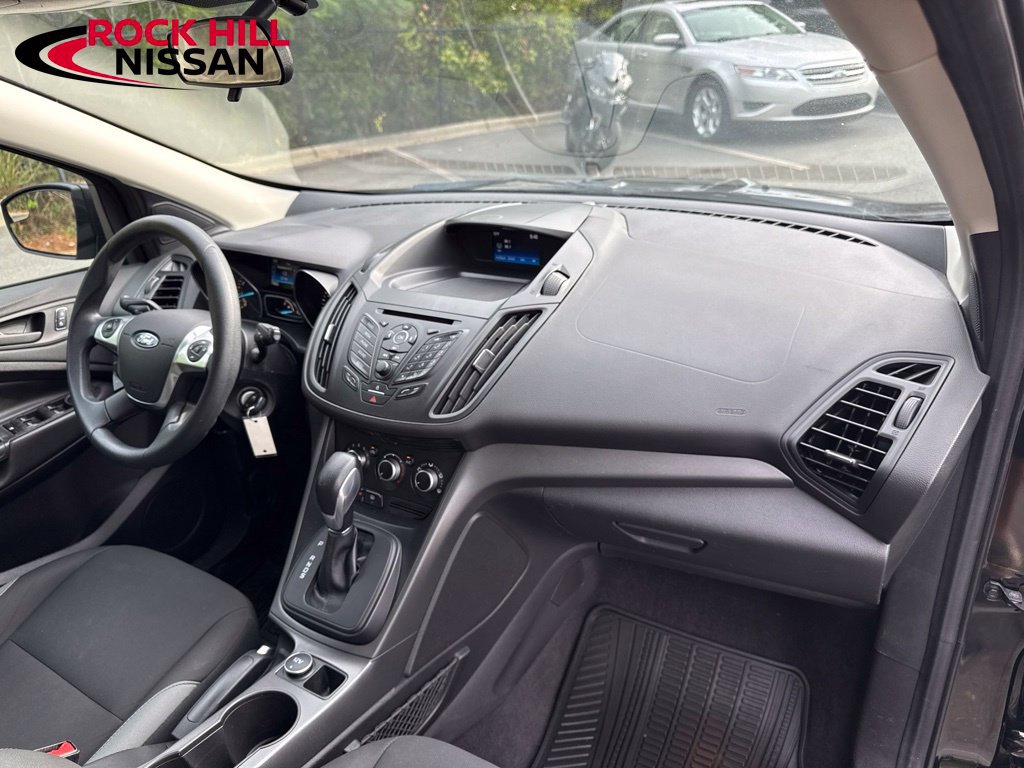 Used 2016 Ford Escape S FWD image 34