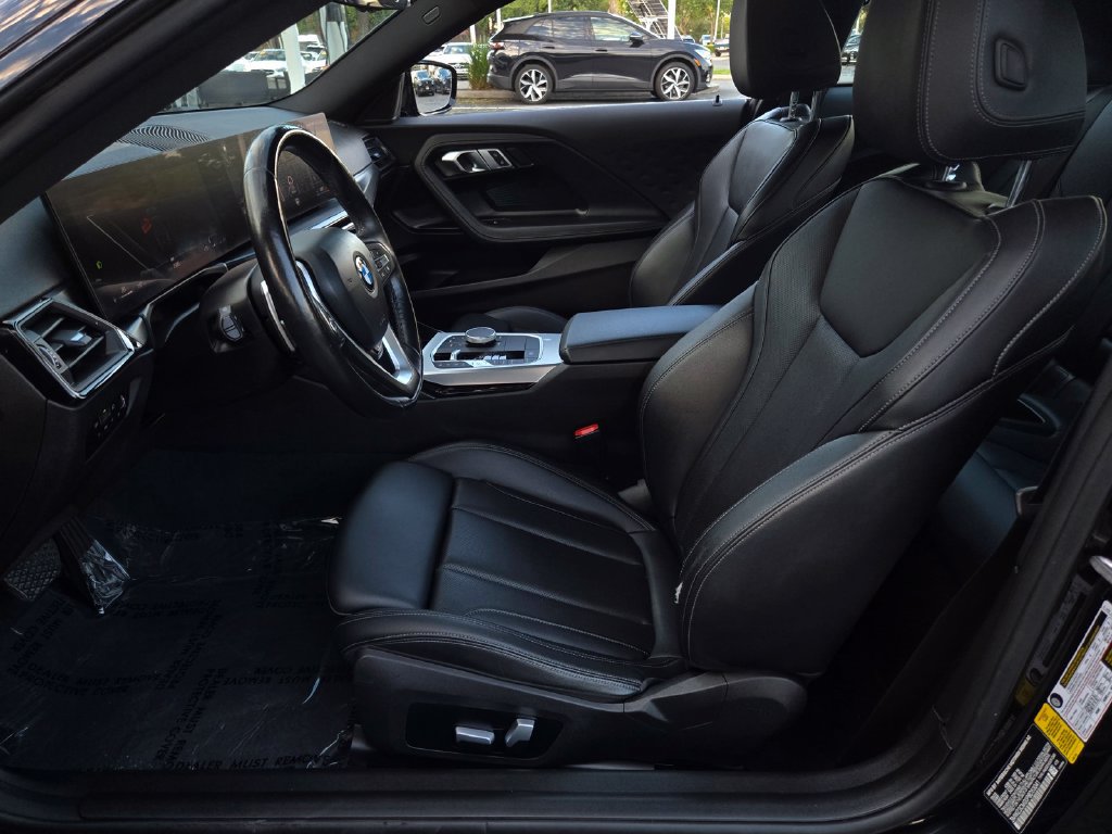 Used 2023 BMW 230i Coupe w/ Convenience Package RWD image 13