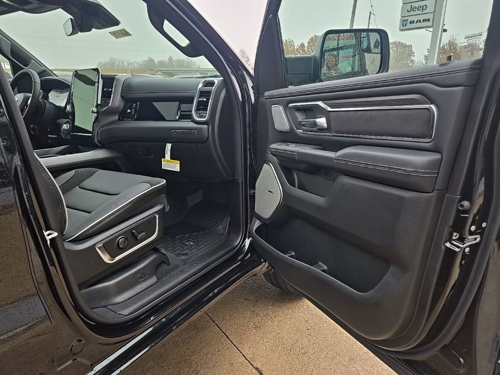 New 2026 RAM 1500 Laramie w/ Night Edition image 85