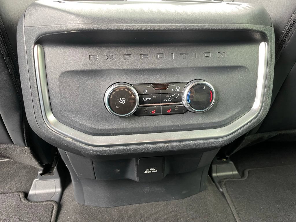 Used 2025 Ford Expedition Platinum AWD/4WD image 66