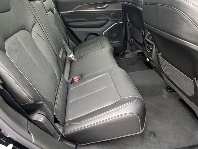 New 2026 Jeep Grand Cherokee Limited AWD/4WD image 30