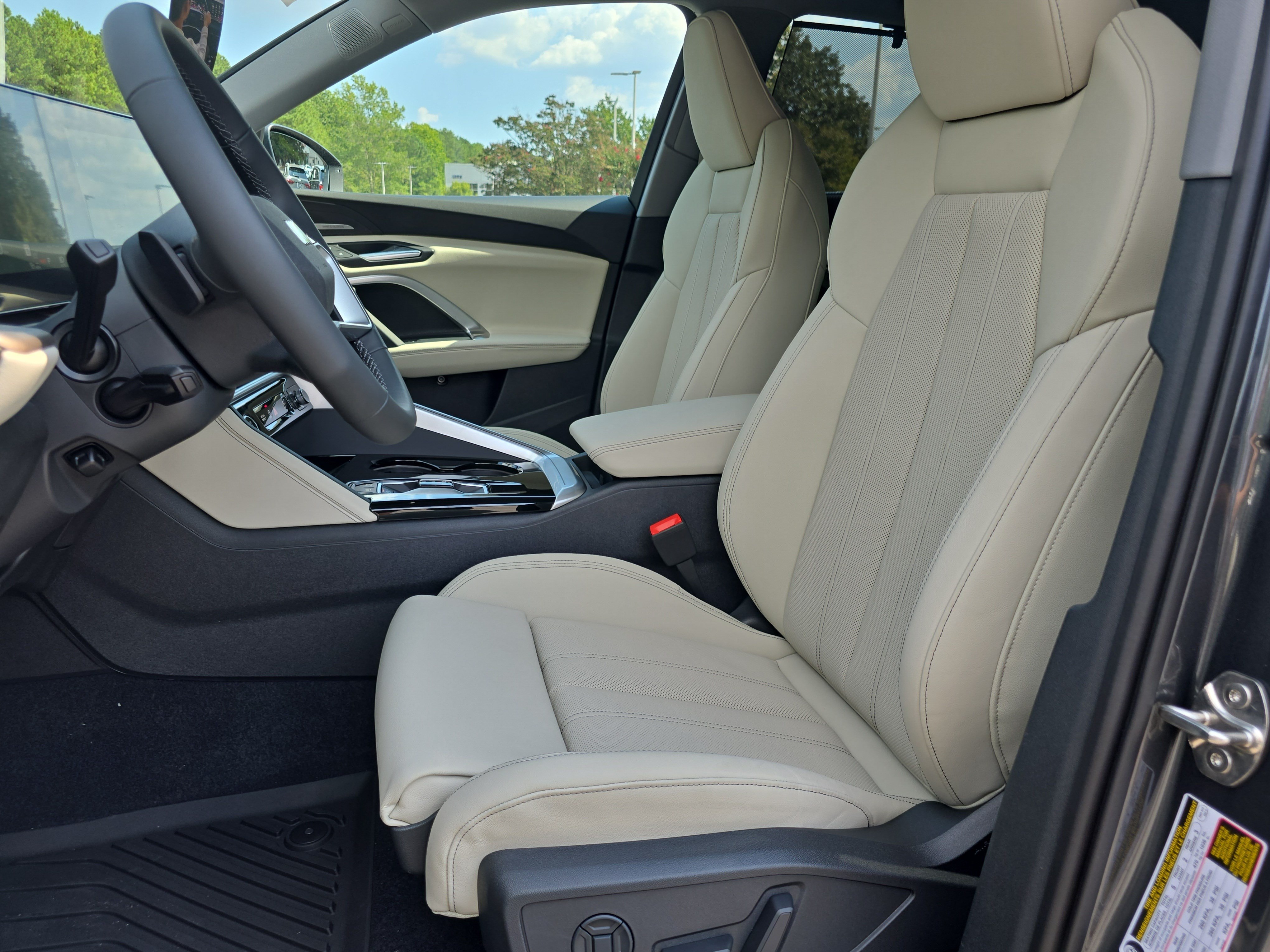 New 2026 Audi Q5 Premium Plus AWD/4WD image 15