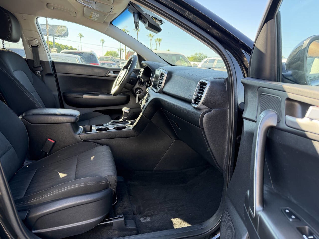 Used 2021 Kia Sportage LX image 26