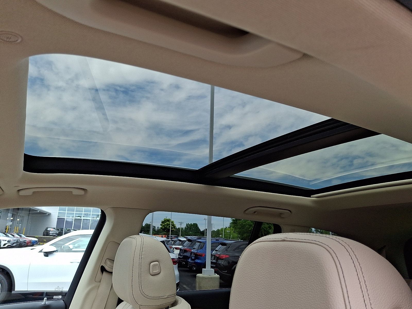 Certified 2024 Mercedes-Benz GLS 450 4MATIC image 16