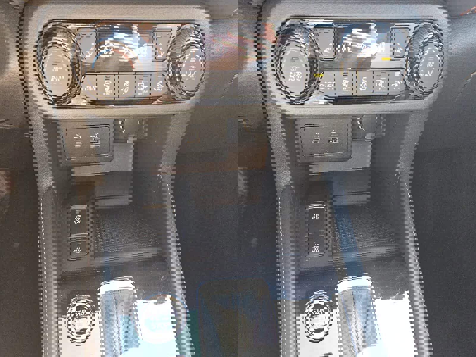 Used 2021 Nissan Kicks SR w/ SR Premium Package image 10