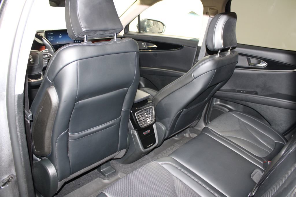 Used 2022 Lincoln Nautilus Reserve image 27