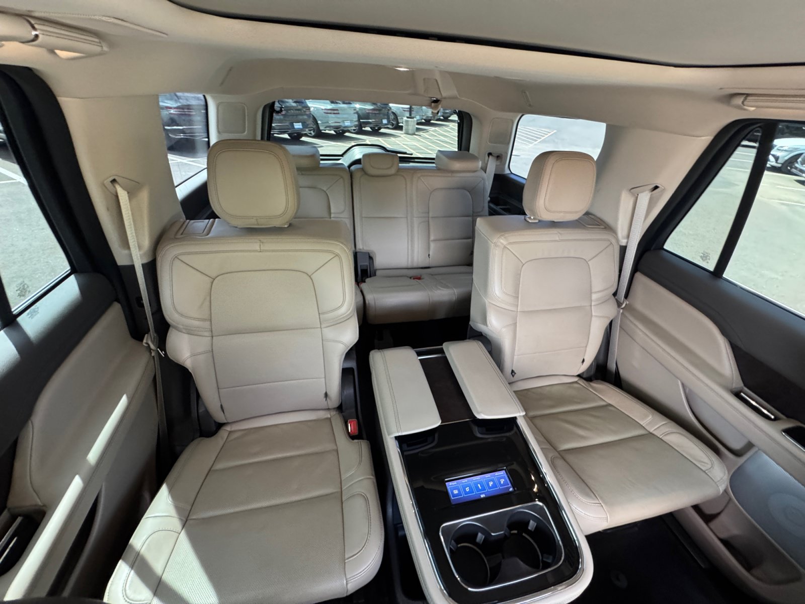 Used 2023 Lincoln Navigator Reserve RWD image 18