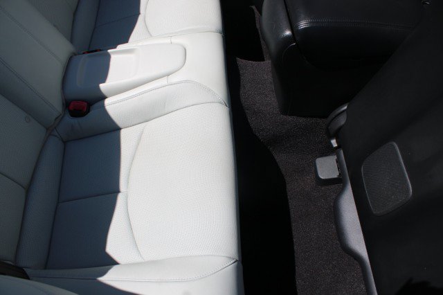 Used 2014 INFINITI Q60 Convertible w/ Premium Package RWD image 30