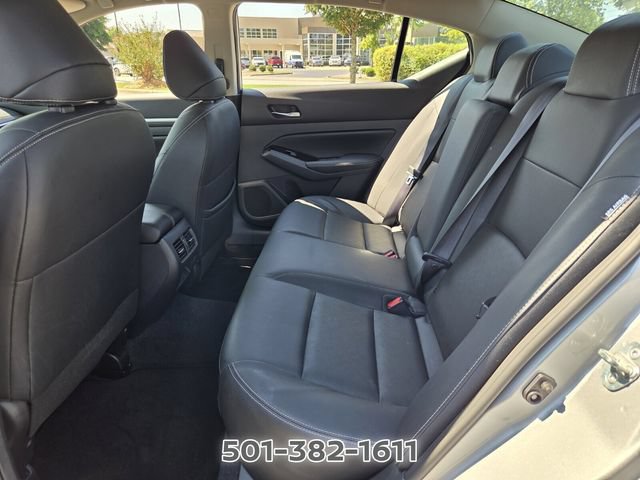 Used 2024 Nissan Altima 2.5 SL FWD image 12