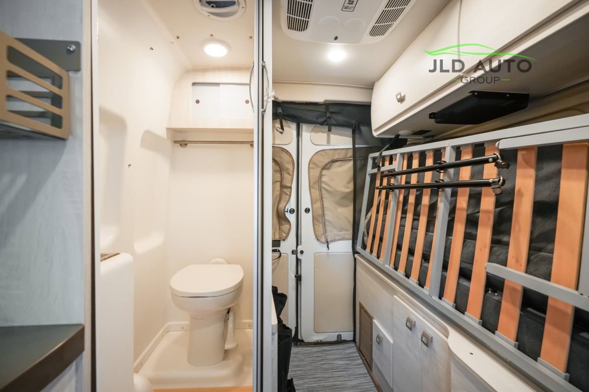 Used 2025 RAM ProMaster 3500 w/ Quick Order Package 22G SLT image 33