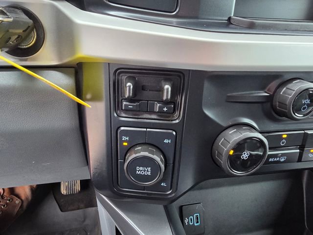 Used 2024 Ford F350 XLT w/ 360-Degree Camera Package image 23