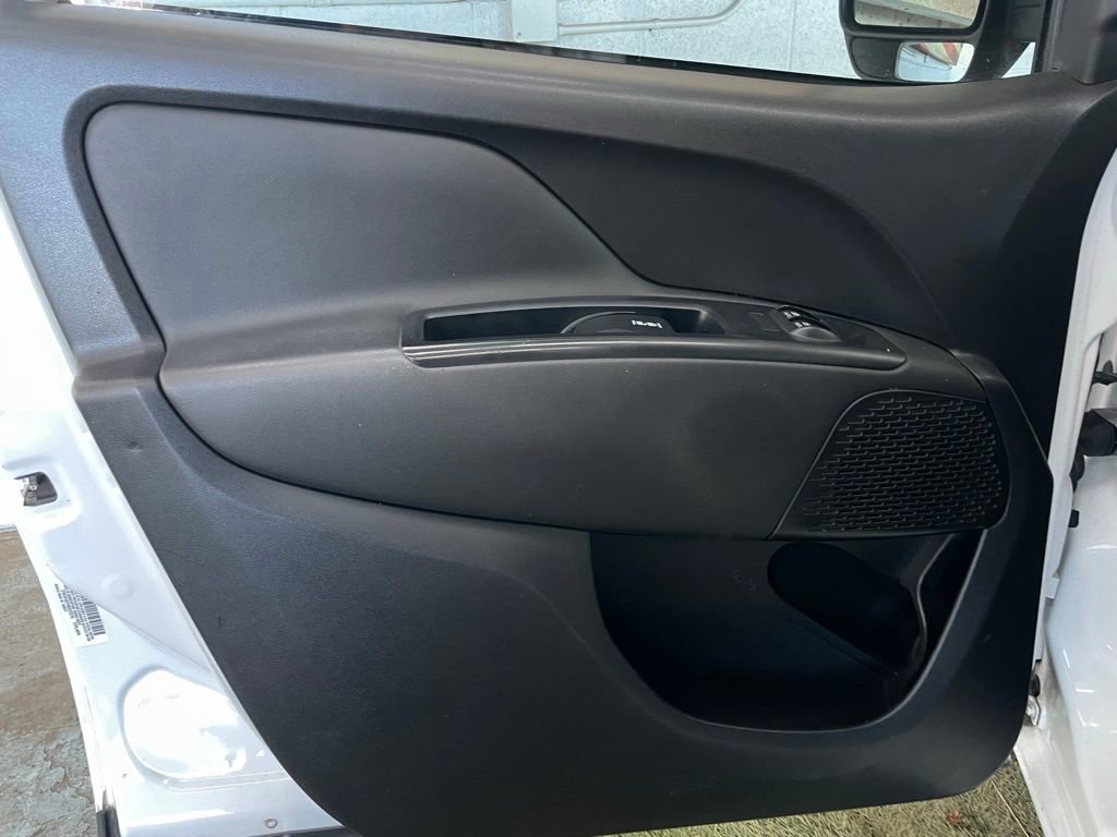 Used 2017 RAM ProMaster City Tradesman w/ Rear Back-up Camera Group image 18