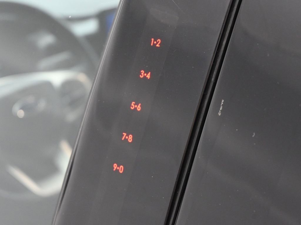 Certified 2022 Ford Explorer XLT w/ Equipment Group 202A image 27