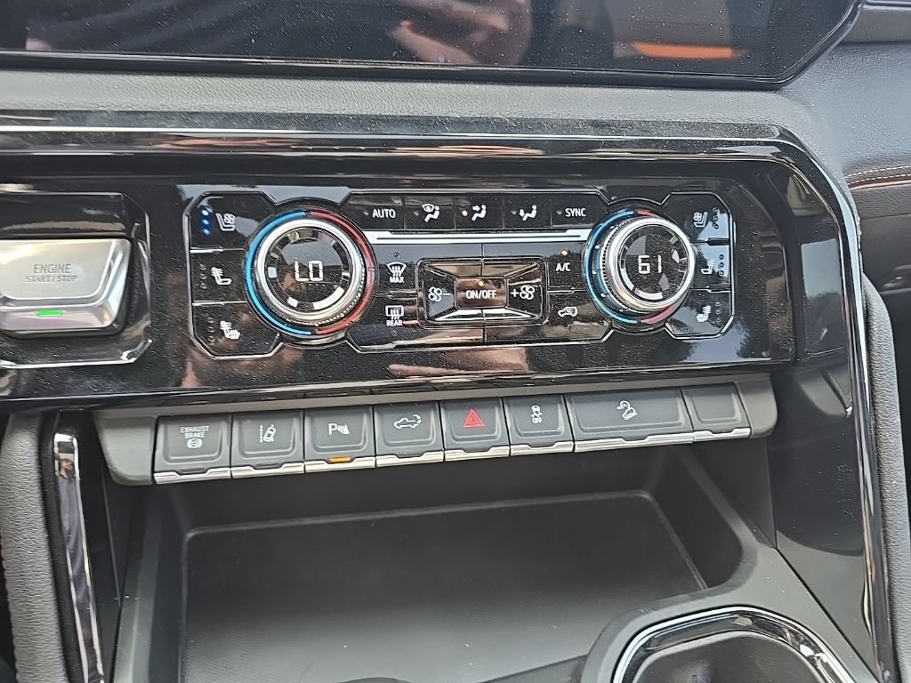Used 2026 GMC Sierra 2500 AT4 w/ AT4 Premium Plus Package AWD/4WD image 24