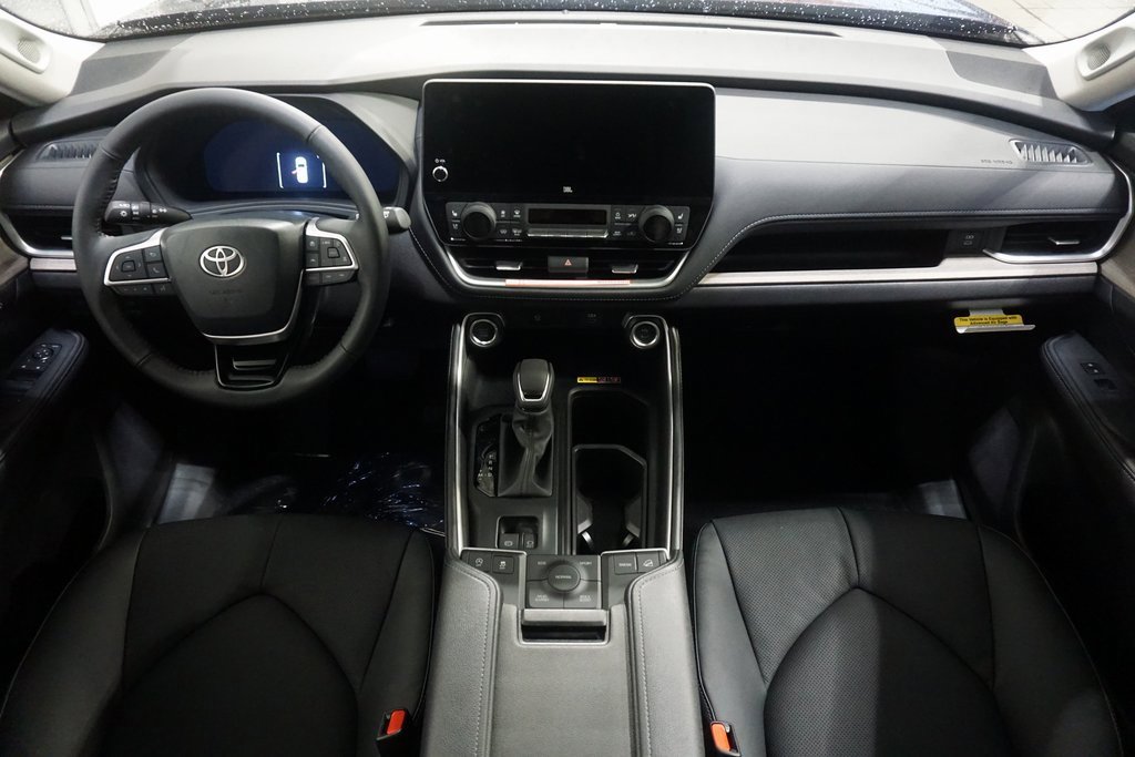 New 2026 Toyota Grand Highlander Limited image 31