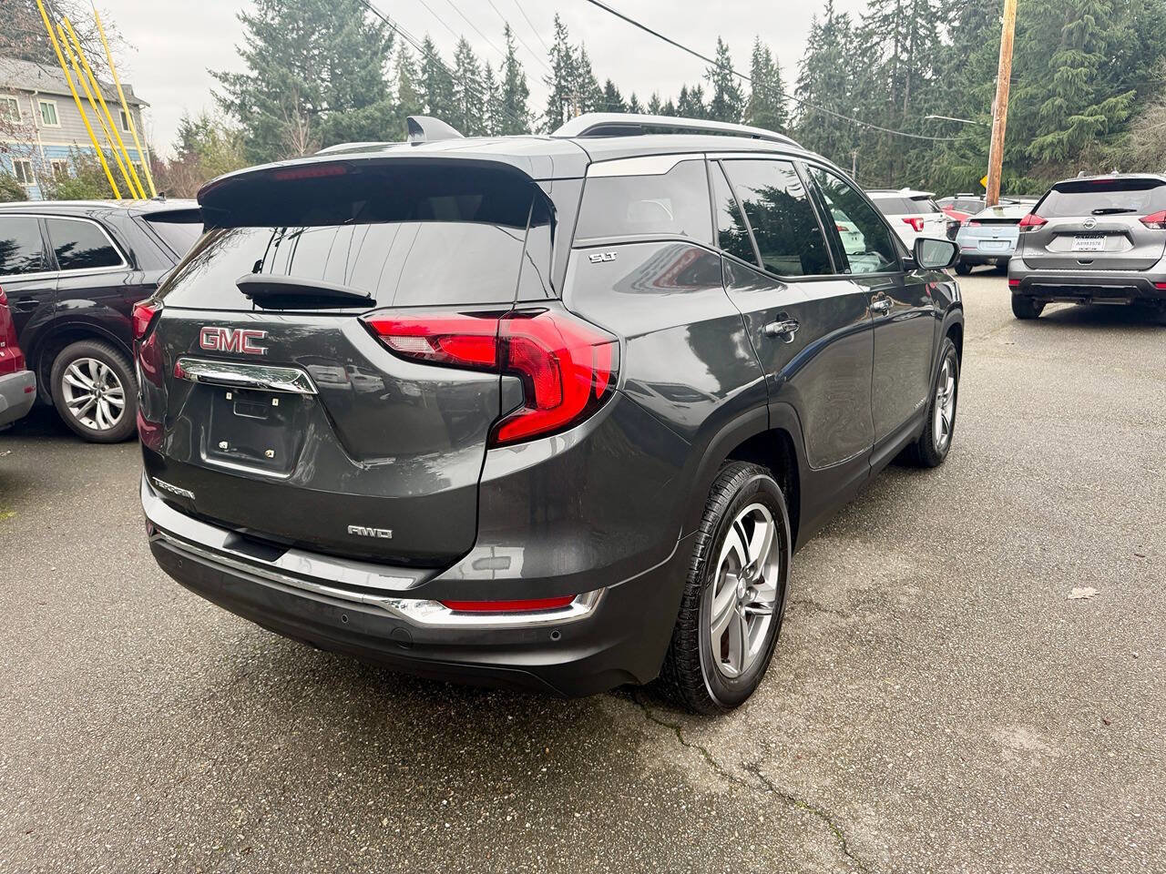 Used 2020 GMC Terrain SLT w/ Preferred Package image 6