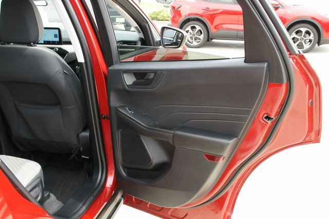 Used 2022 Ford Escape SE w/ Convenience Package image 30