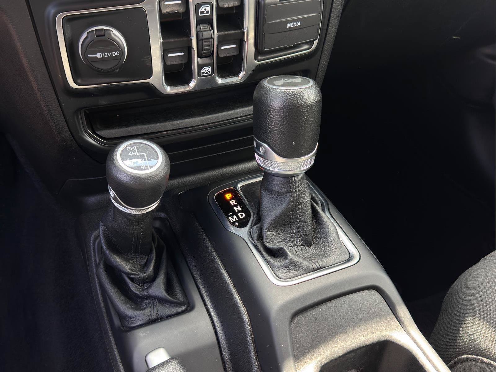 Used 2021 Jeep Wrangler Unlimited Sport AWD/4WD image 13