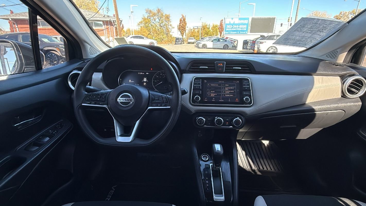 Used 2020 Nissan Versa SV image 16