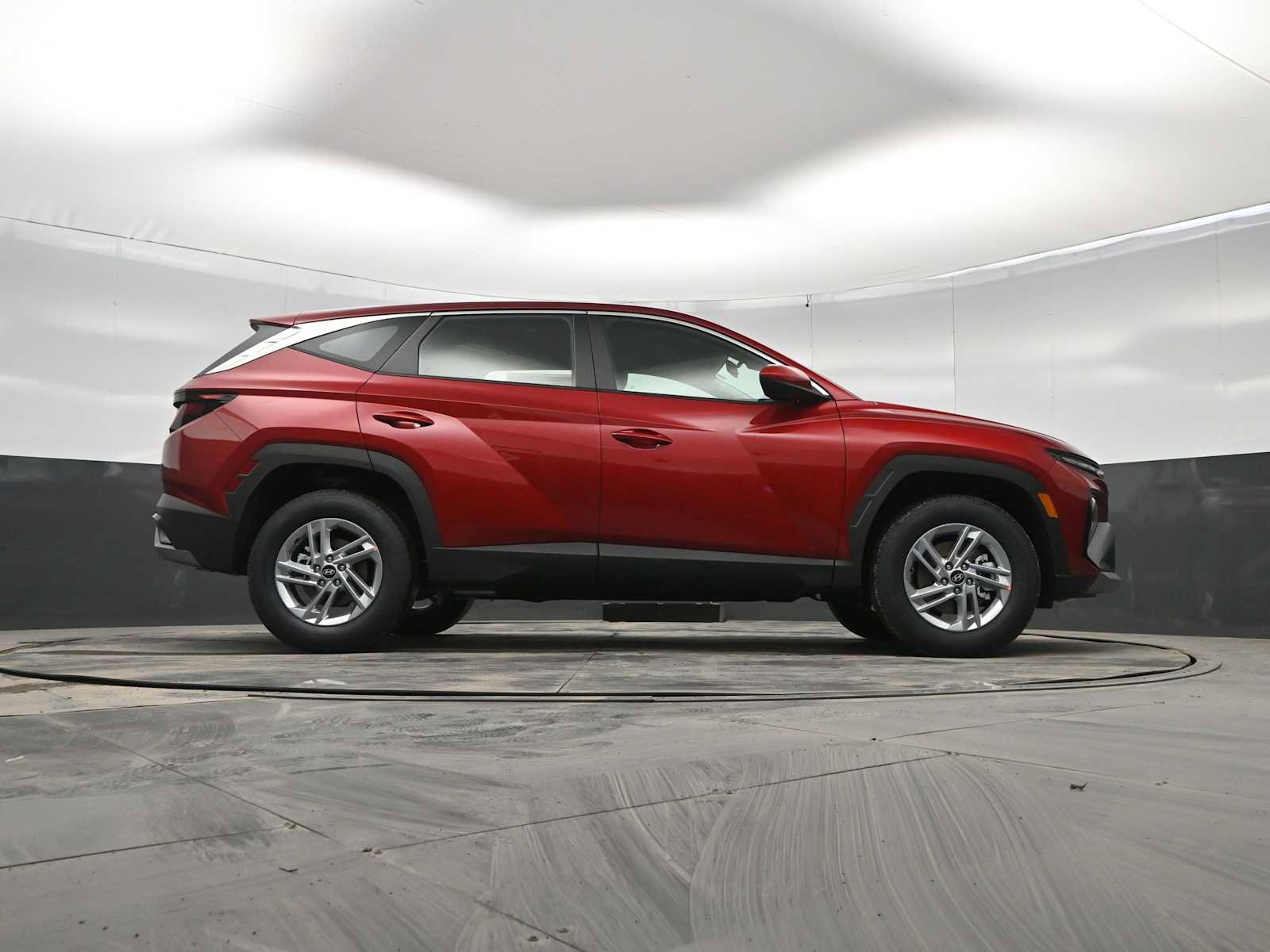 New 2026 Hyundai Tucson SE image 38