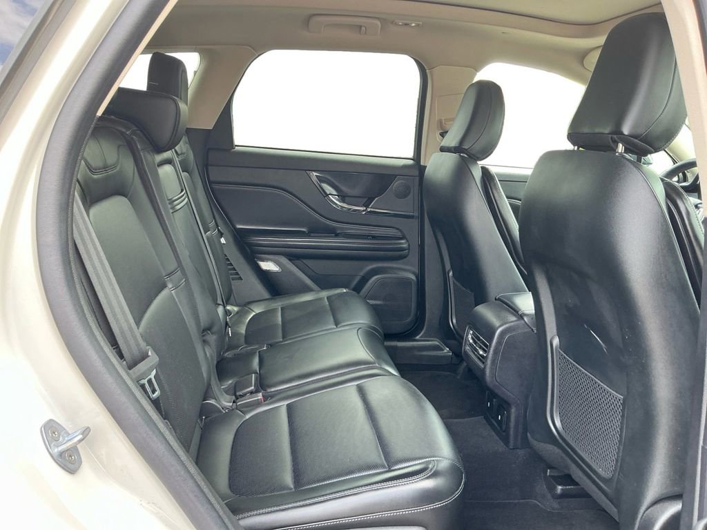 Used 2023 Lincoln Corsair FWD w/ Equipment Group 101A image 23