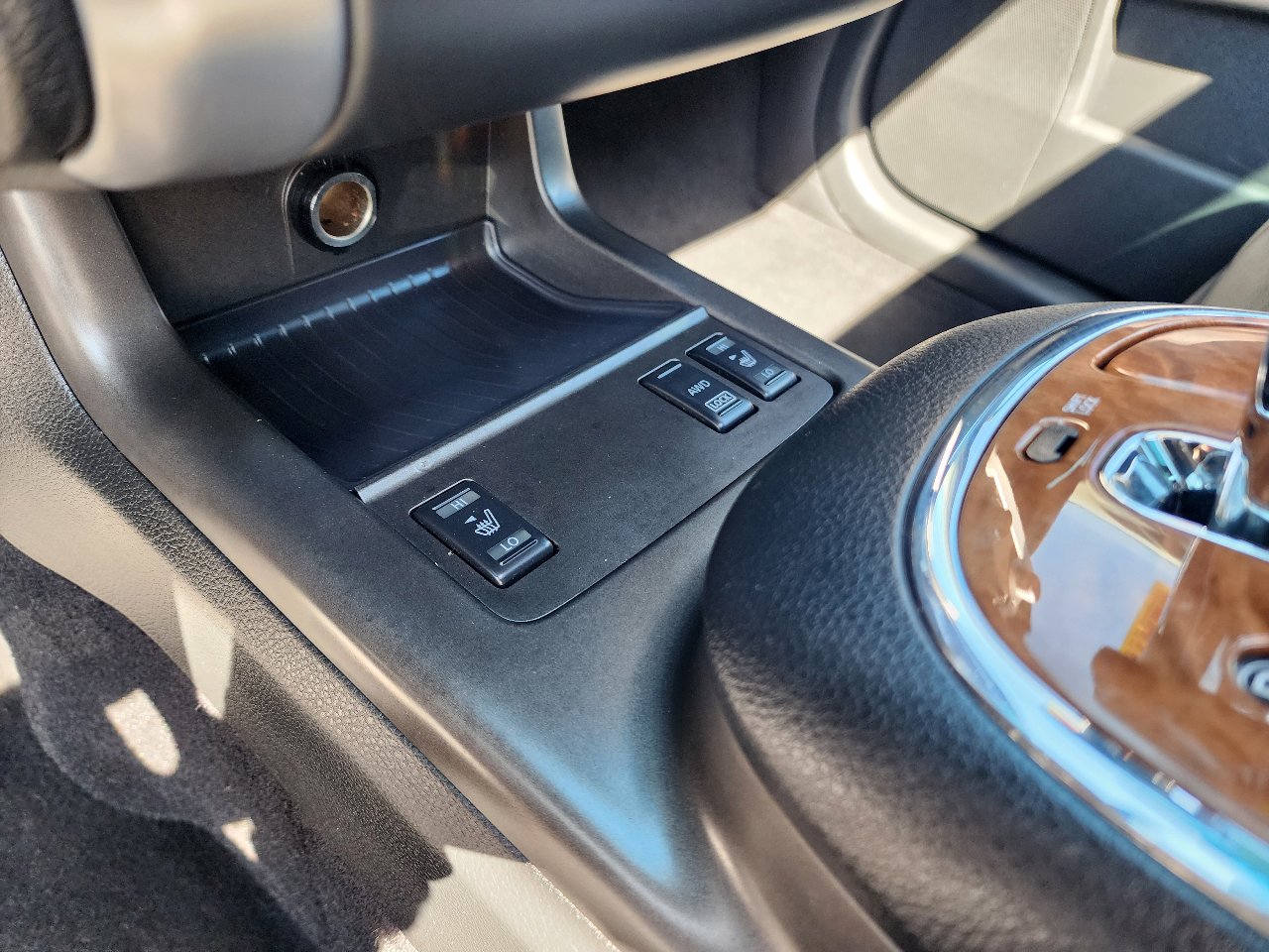 Used 2012 Nissan Murano LE w/ Platinum Pkg image 23