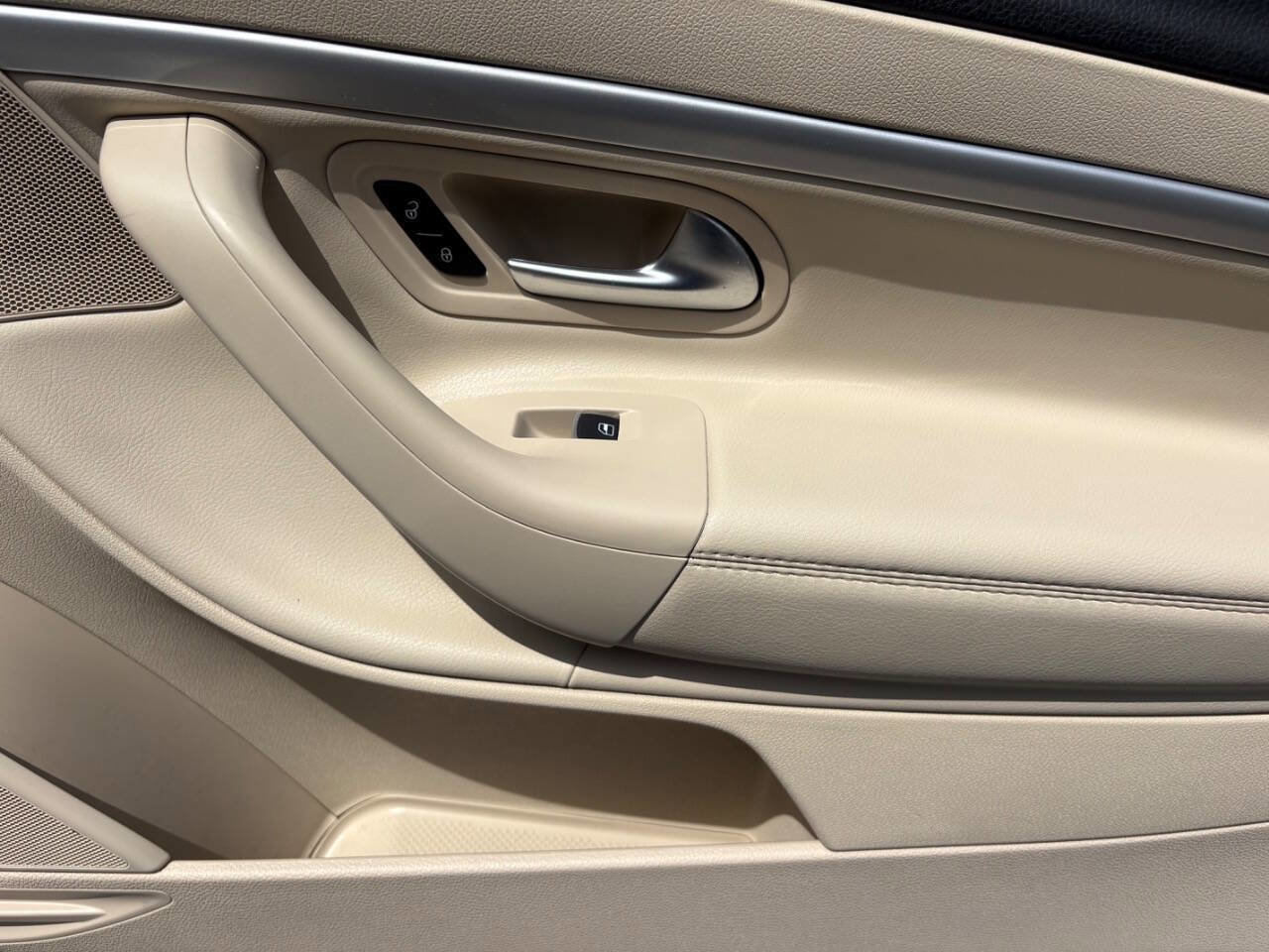 Used 2013 Volkswagen Eos Komfort image 34