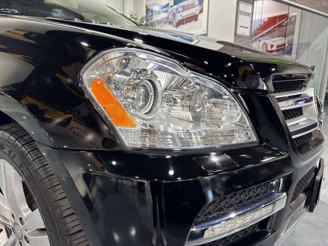Used 2012 Mercedes-Benz GL 450 4MATIC image 25