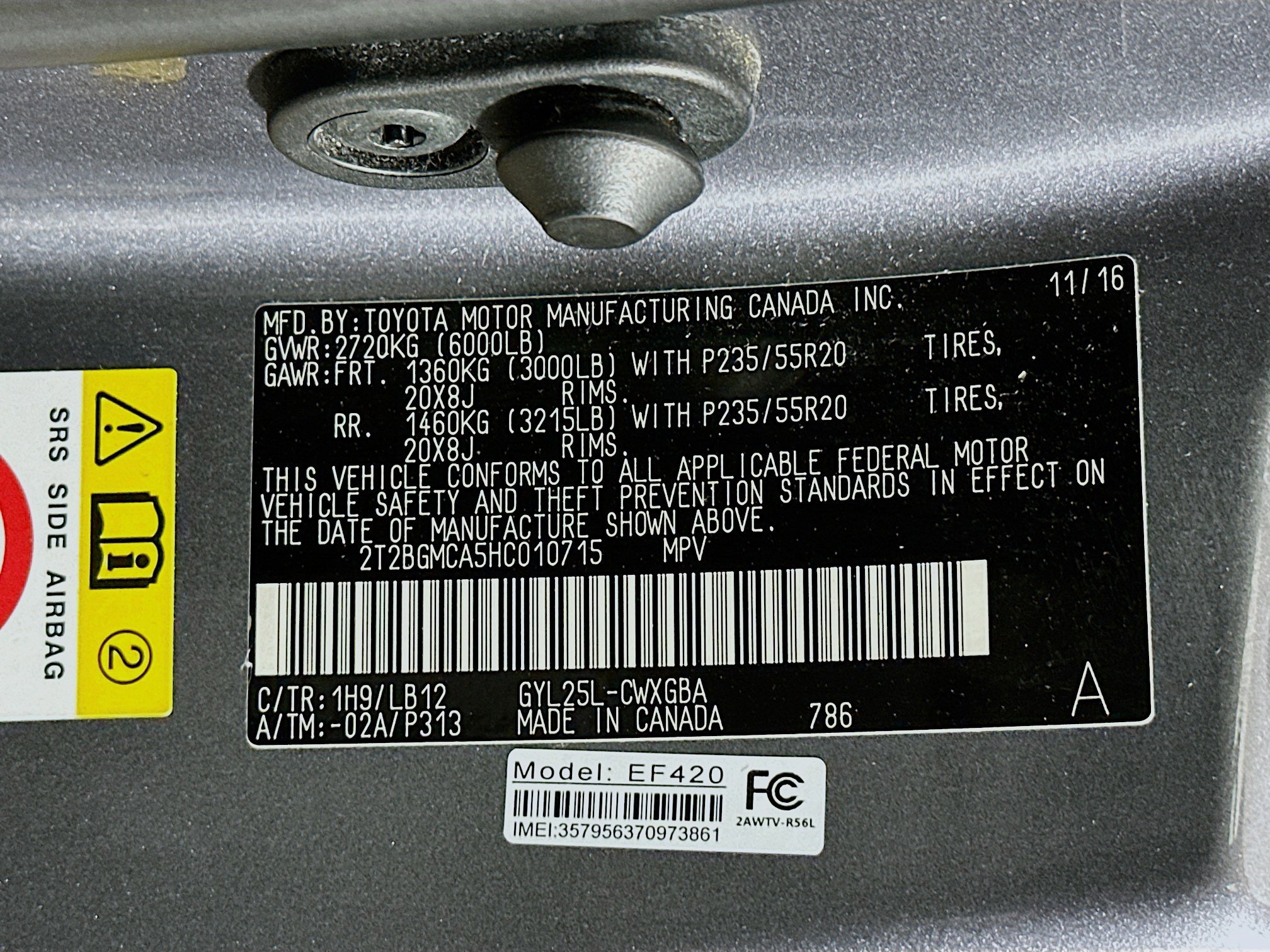 Used 2017 Lexus RX 450h AWD image 12