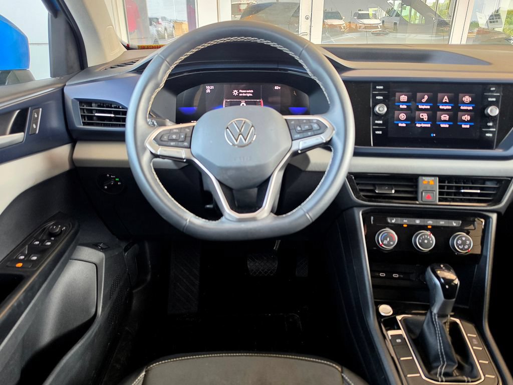Used 2023 Volkswagen Taos SE FWD image 14
