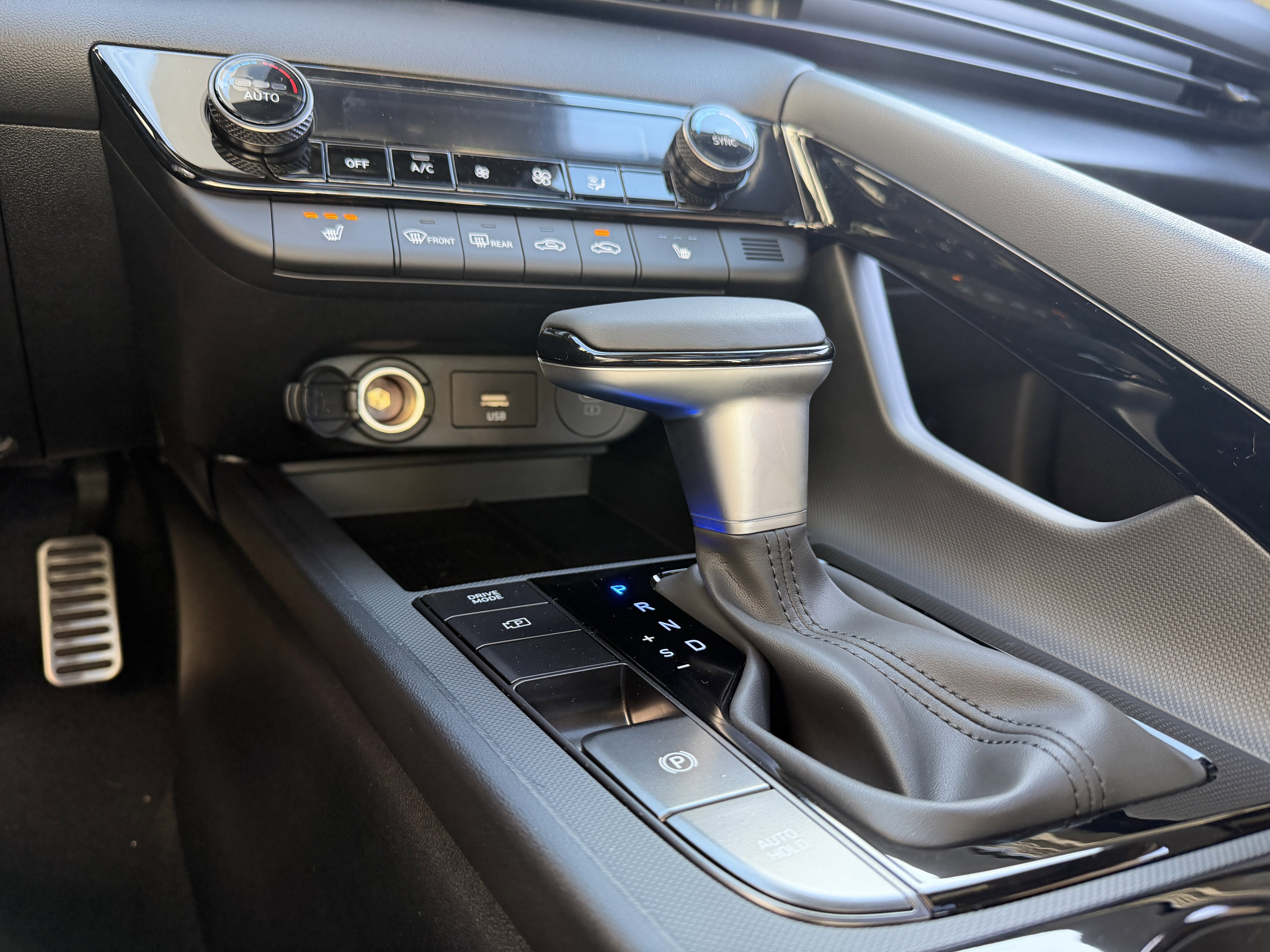 New 2026 Hyundai Elantra SEL Sport FWD image 34