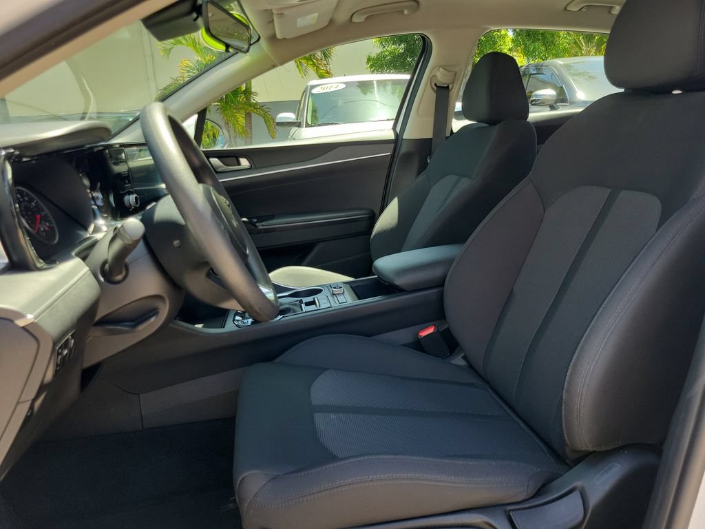 Certified 2024 Kia K5 LXS FWD image 2