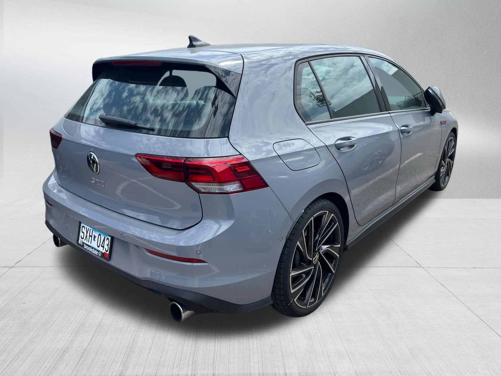 Used 2024 Volkswagen GTI Autobahn FWD image 7