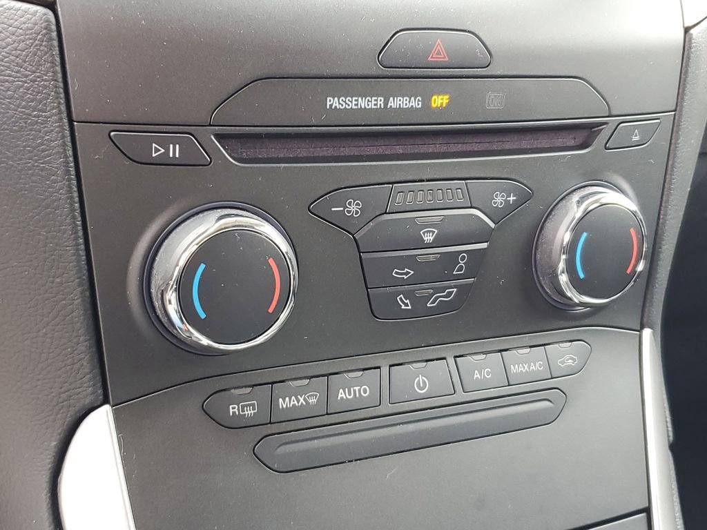 Used 2017 Ford Edge SEL image 24