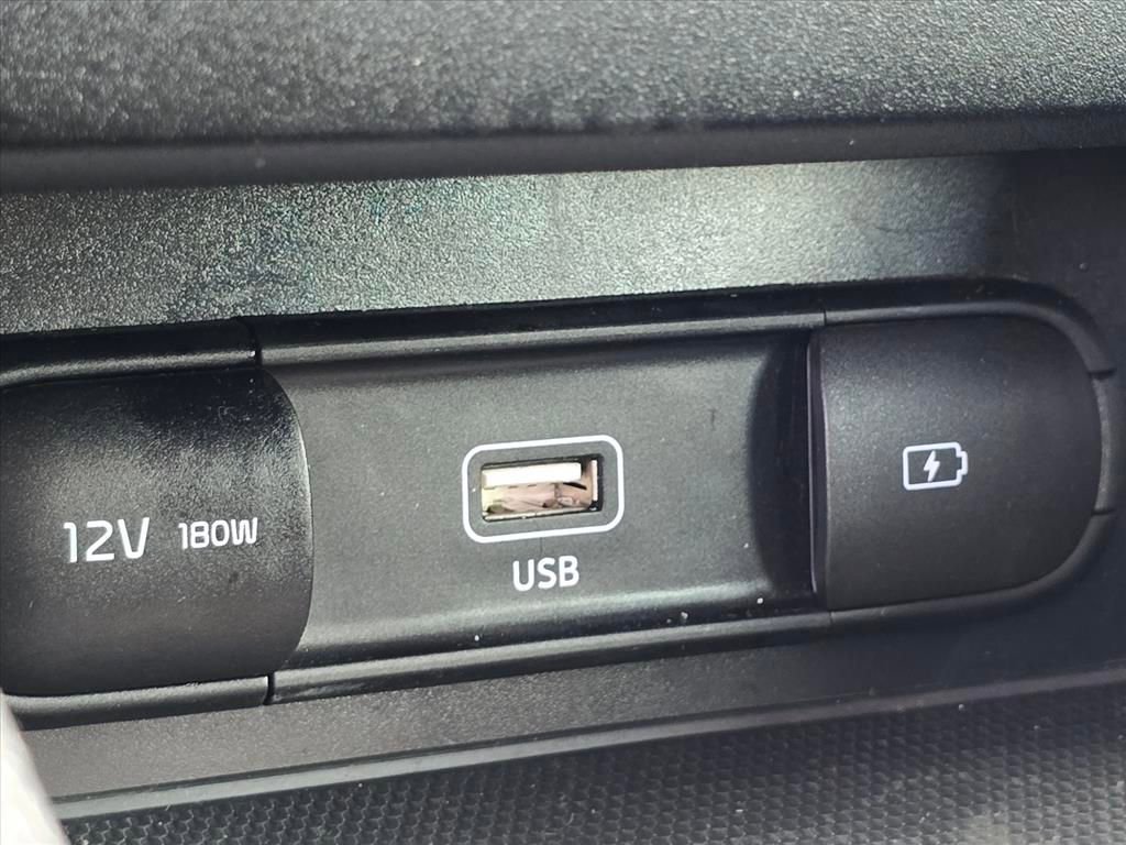 Certified 2024 Kia Forte LXS w/ LXS Technology Package FWD image 19