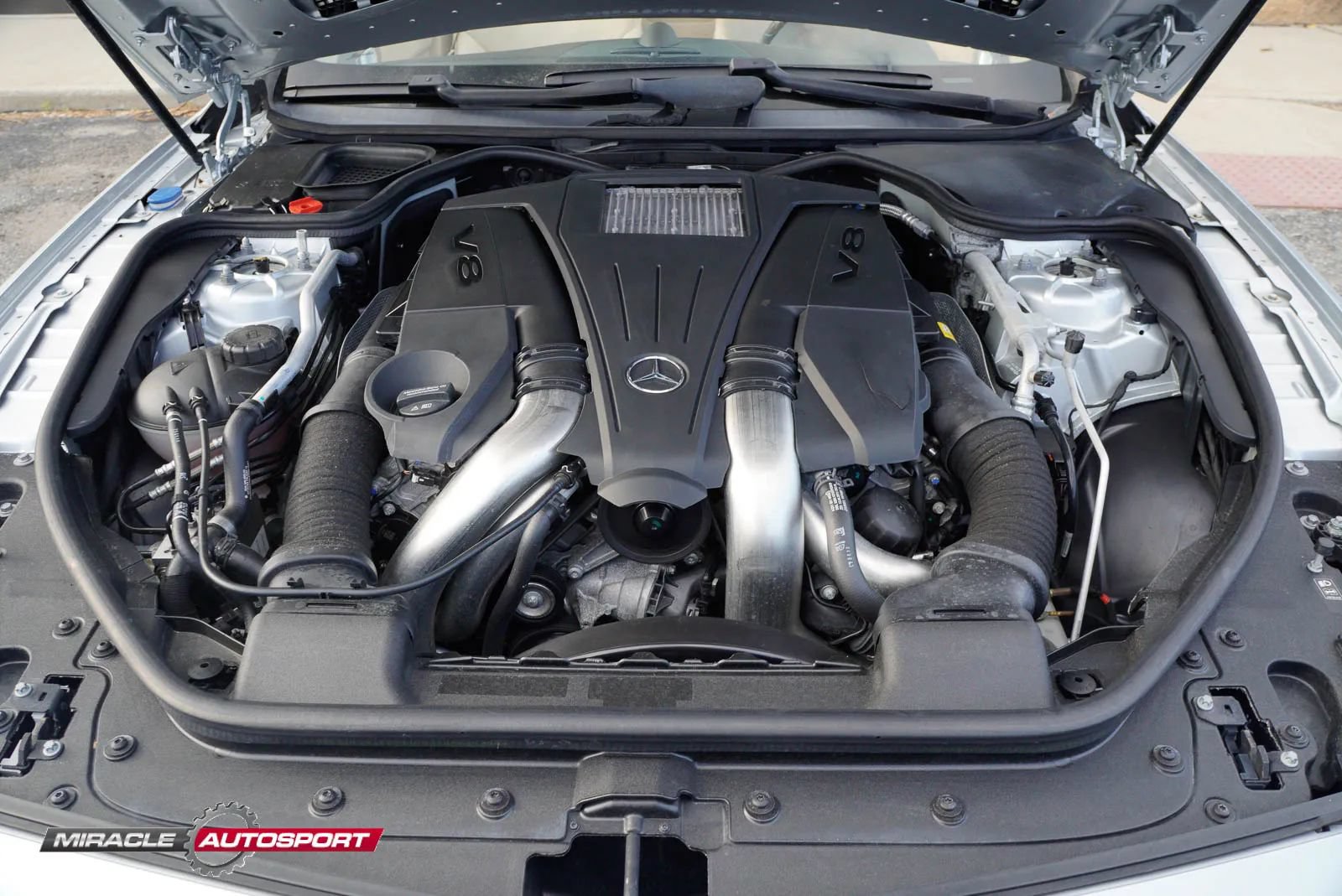 Used 2017 Mercedes-Benz SL 550 image 14